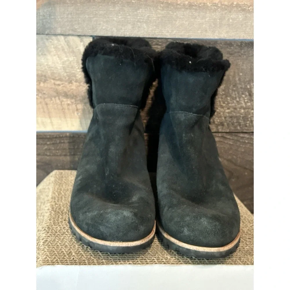 UGG SEYLINE‎ Shearling Suede Pull-On Black Wedge Bootie Womens Sz 10
